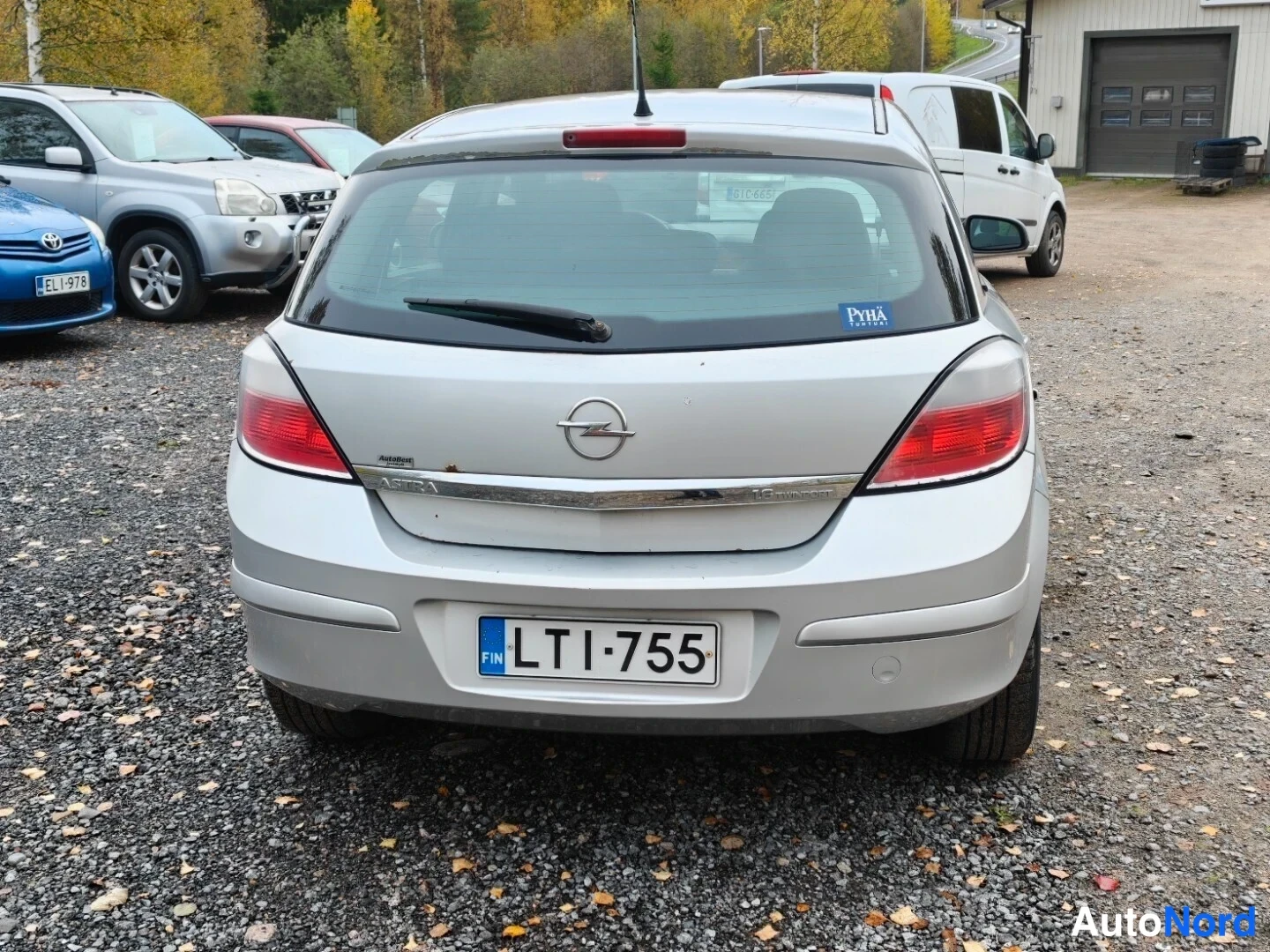 Grey Opel Astra 2006, rear, photo 7
