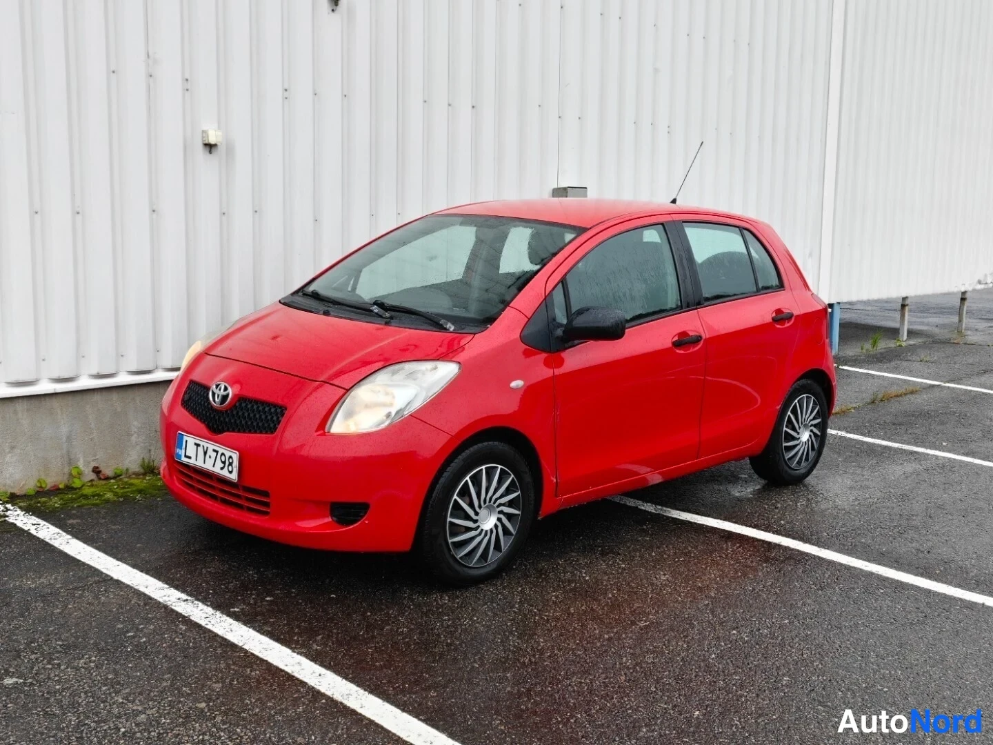 Toyota Yaris 1.3 VVT-i Linea Terra 2007