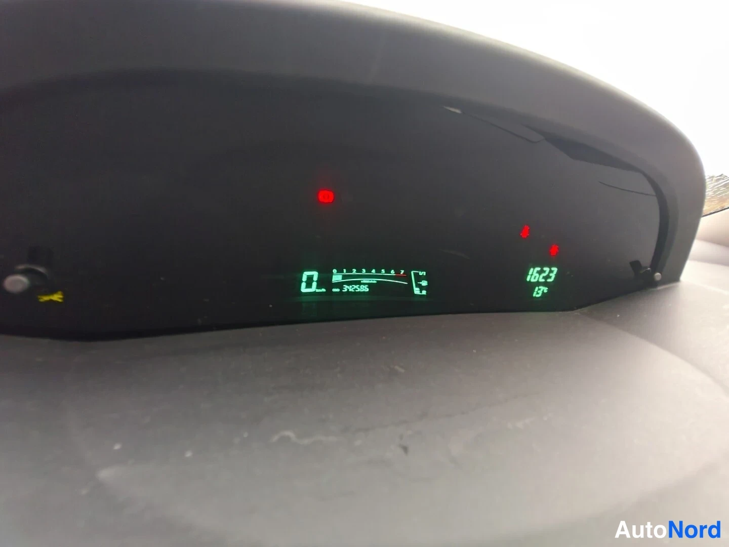 Red Toyota Yaris 2007, photo 14