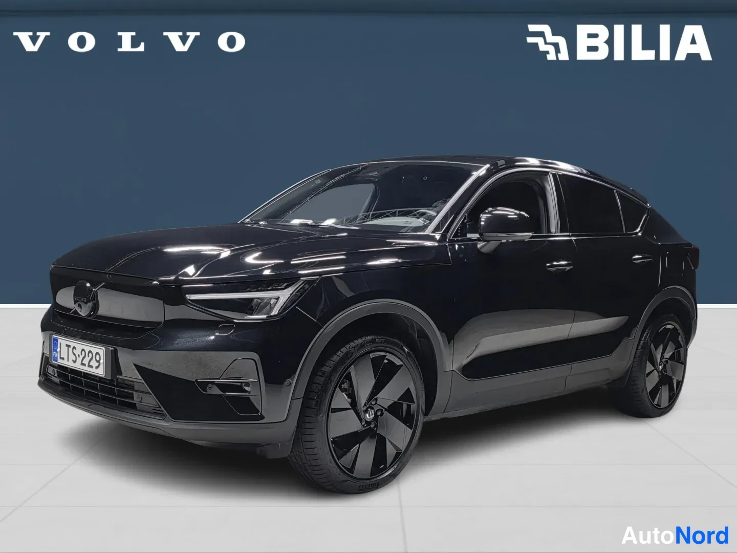 Volvo EC40 Single Extended Range Plus Black Edition 2025