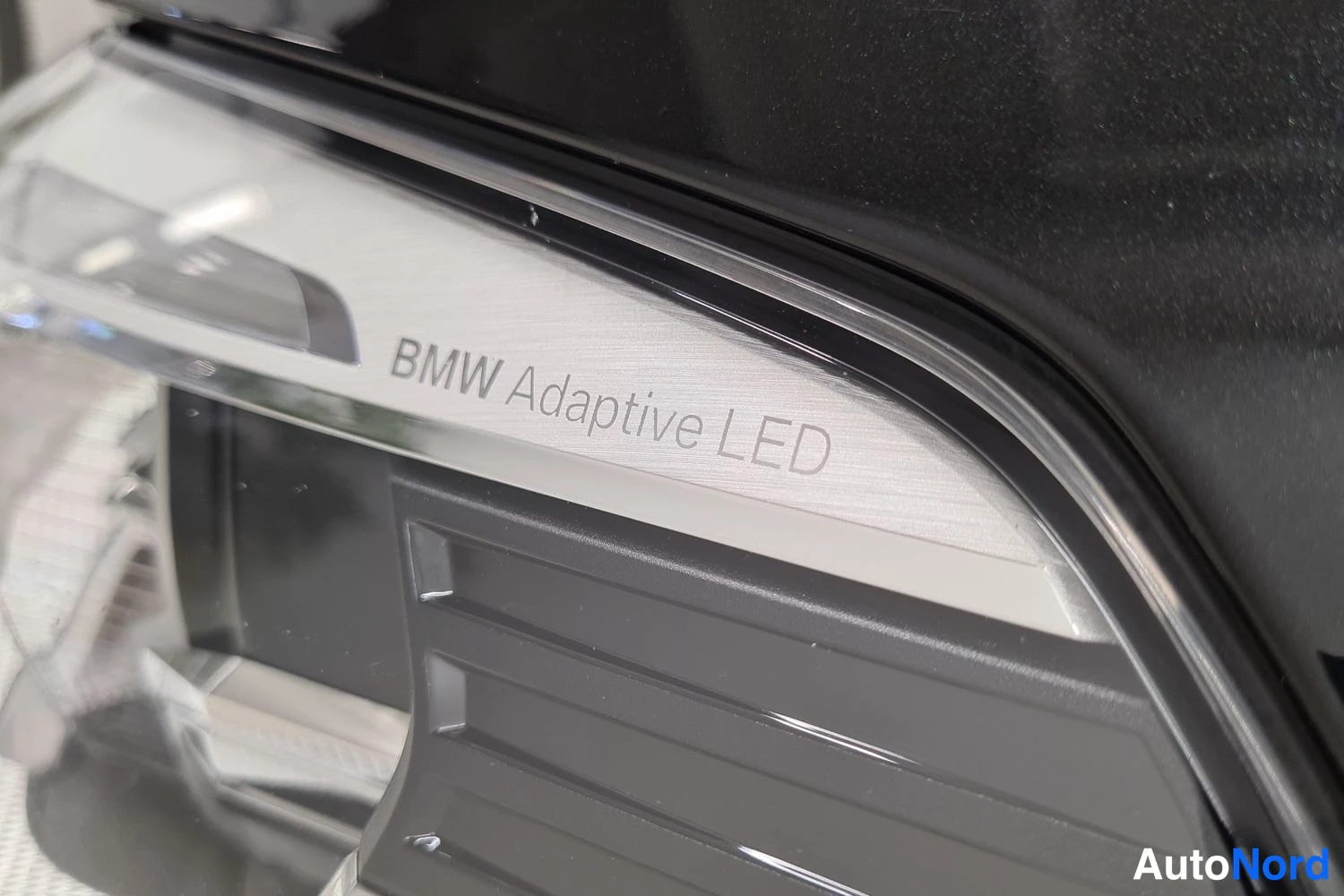 Musta BMW 530d xDrive 2019, kuva 23