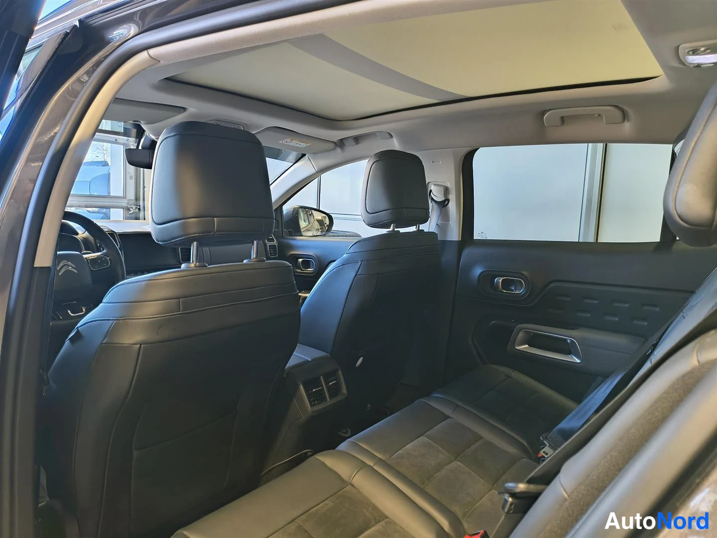 Harmaa Citroen C5 Aircross 2021, kuva 12