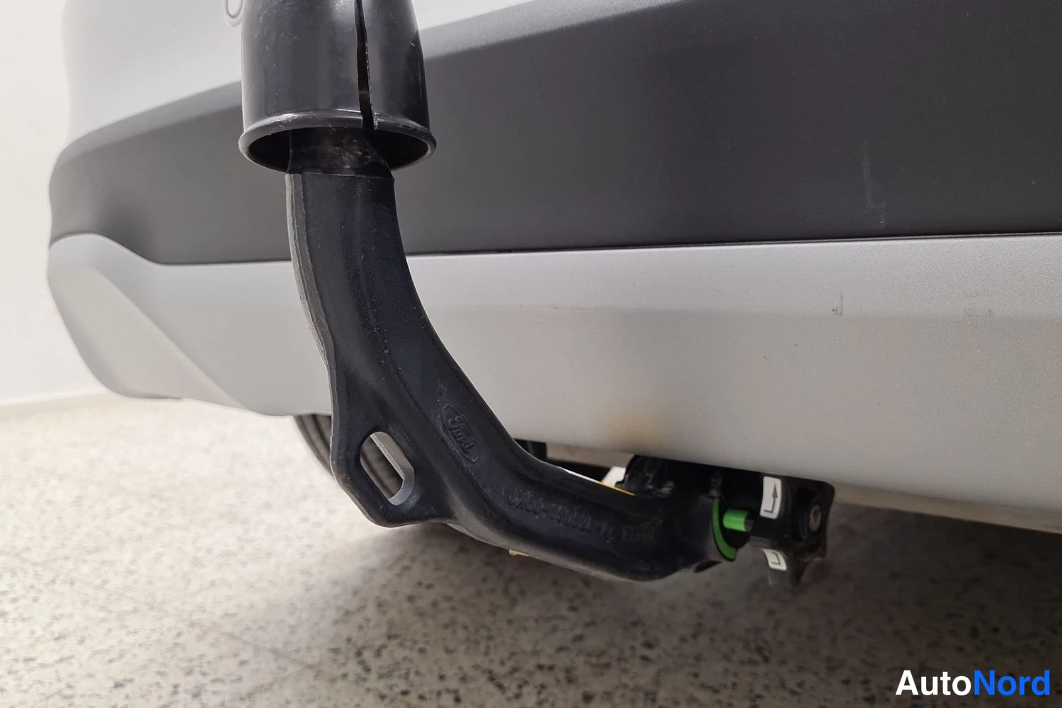 Harmaa Ford Focus 2020, kuva 25