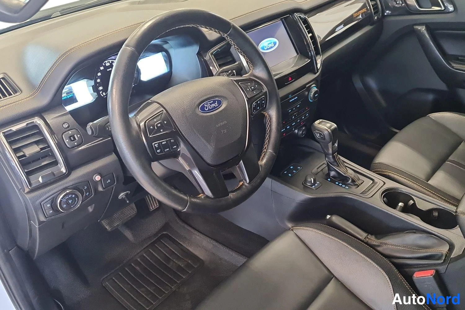 Valkoinen Ford Ranger 2019, kuva 7