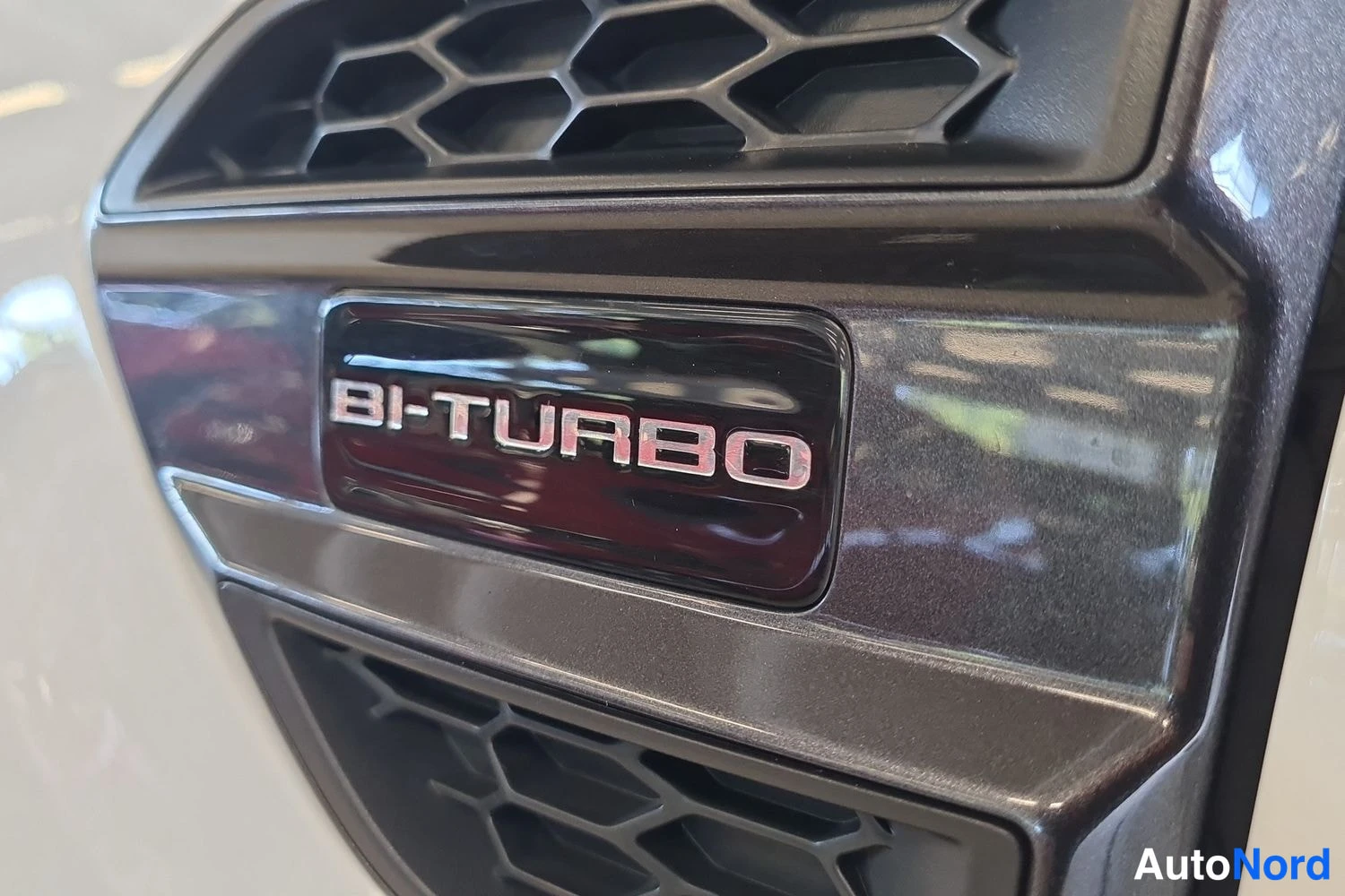 Valkoinen Ford Ranger 2019, kuva 19