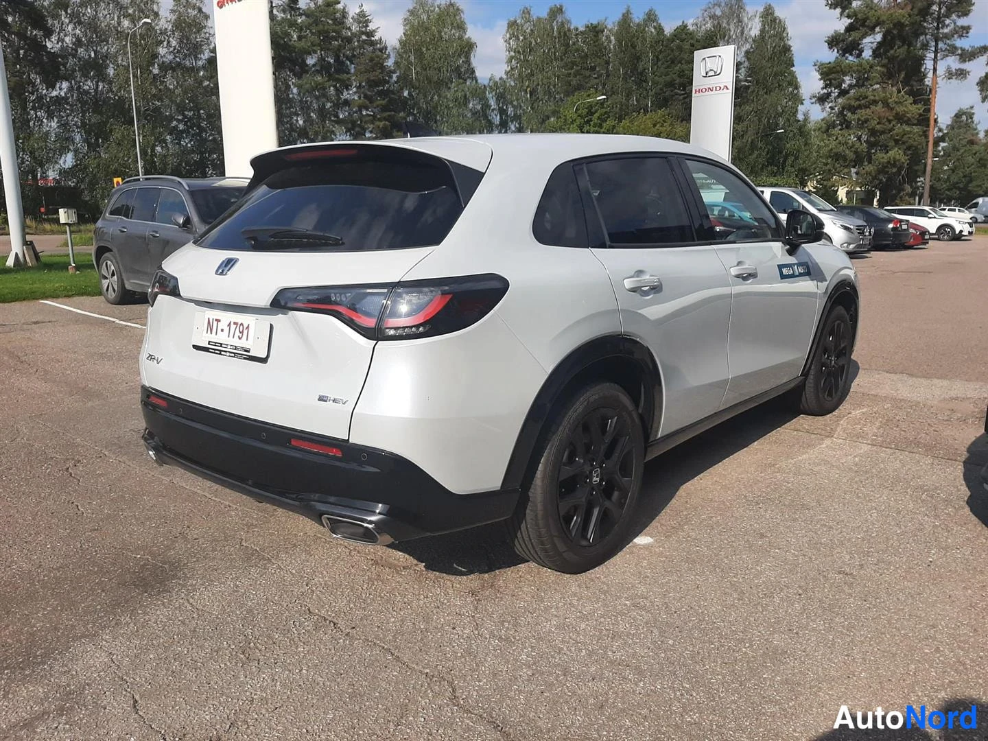 Valkoinen Honda ZR-V 2025, takaviisto, kuva 6