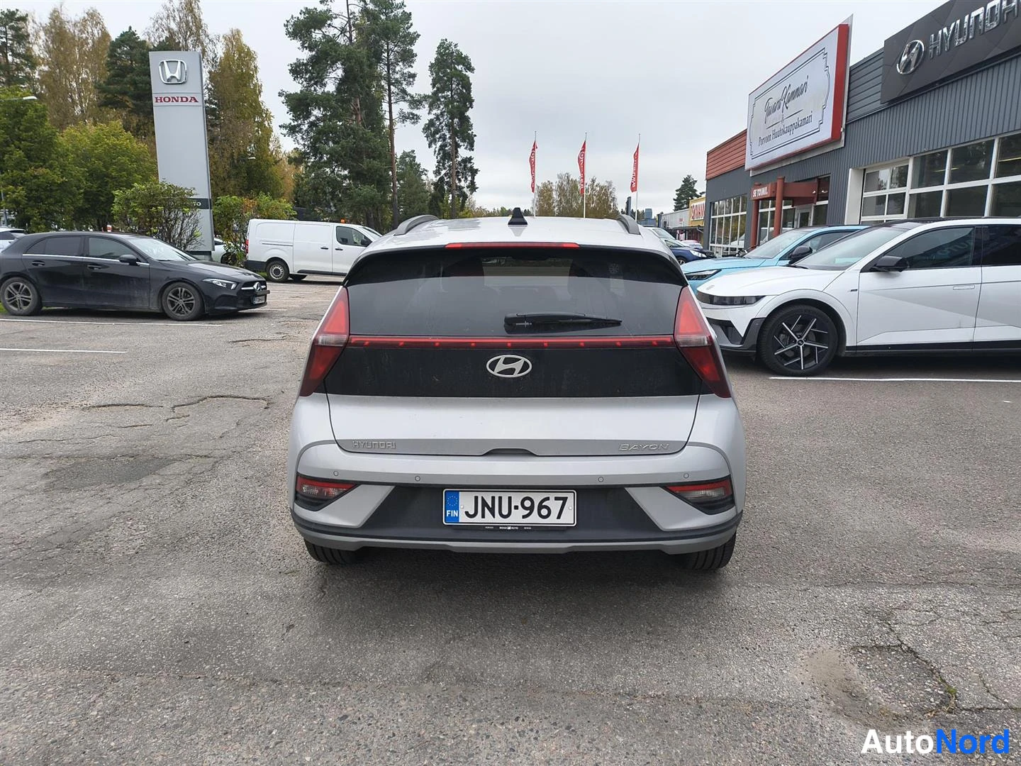 Harmaa Hyundai Bayon 2025, kuva 33