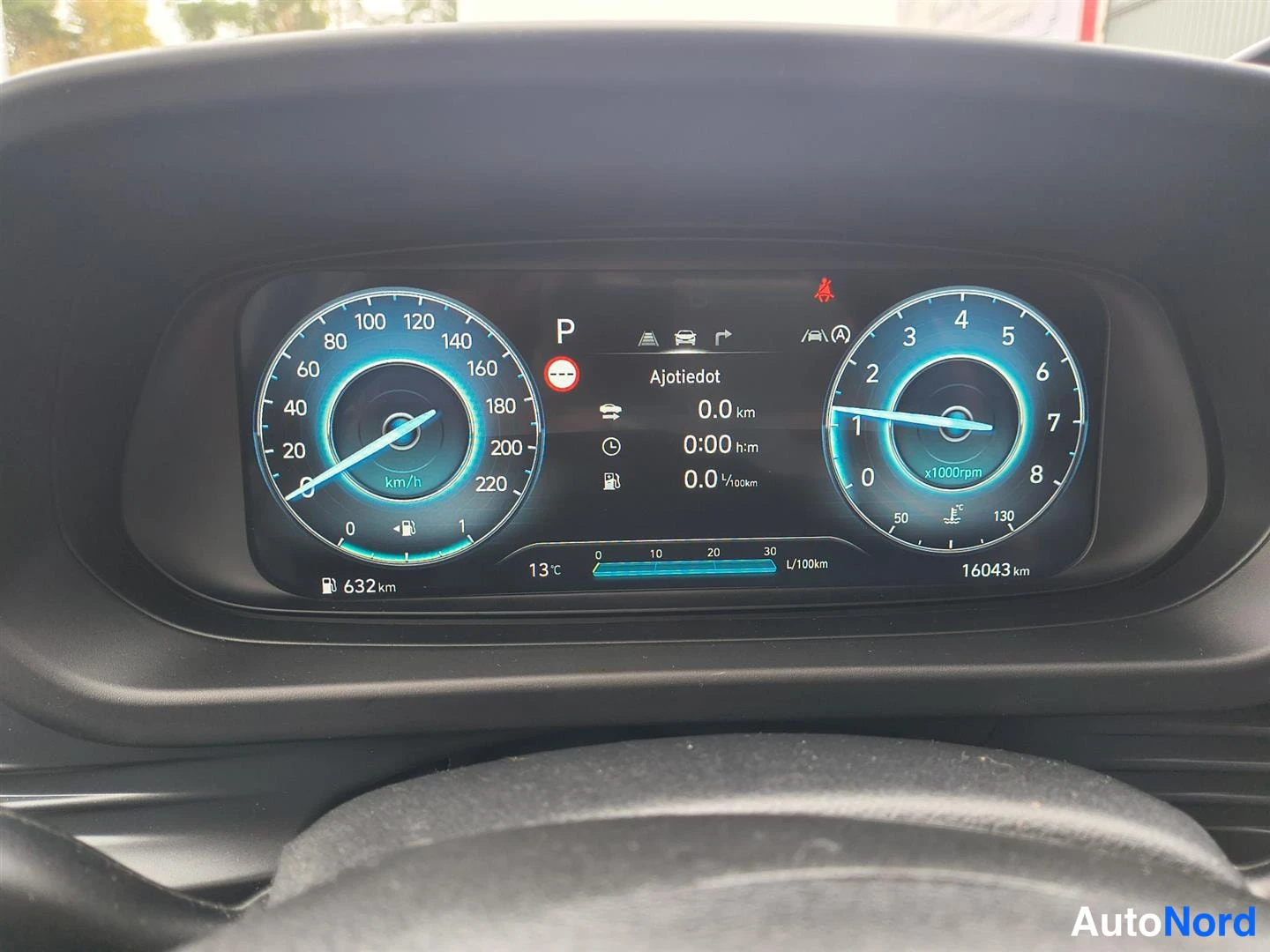 Harmaa Hyundai Bayon 2025, kuva 27