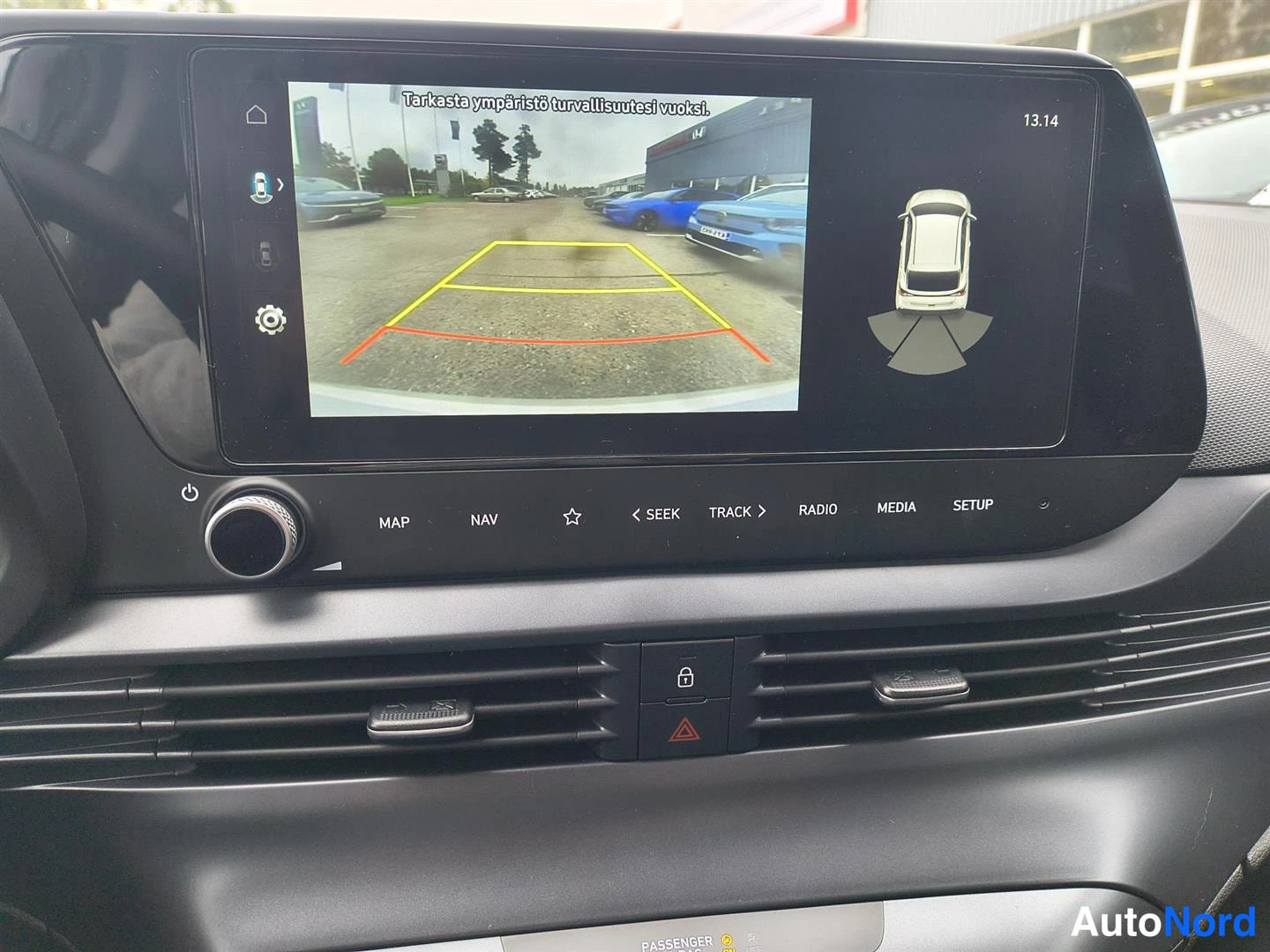 Harmaa Hyundai Bayon 2025, kuva 32