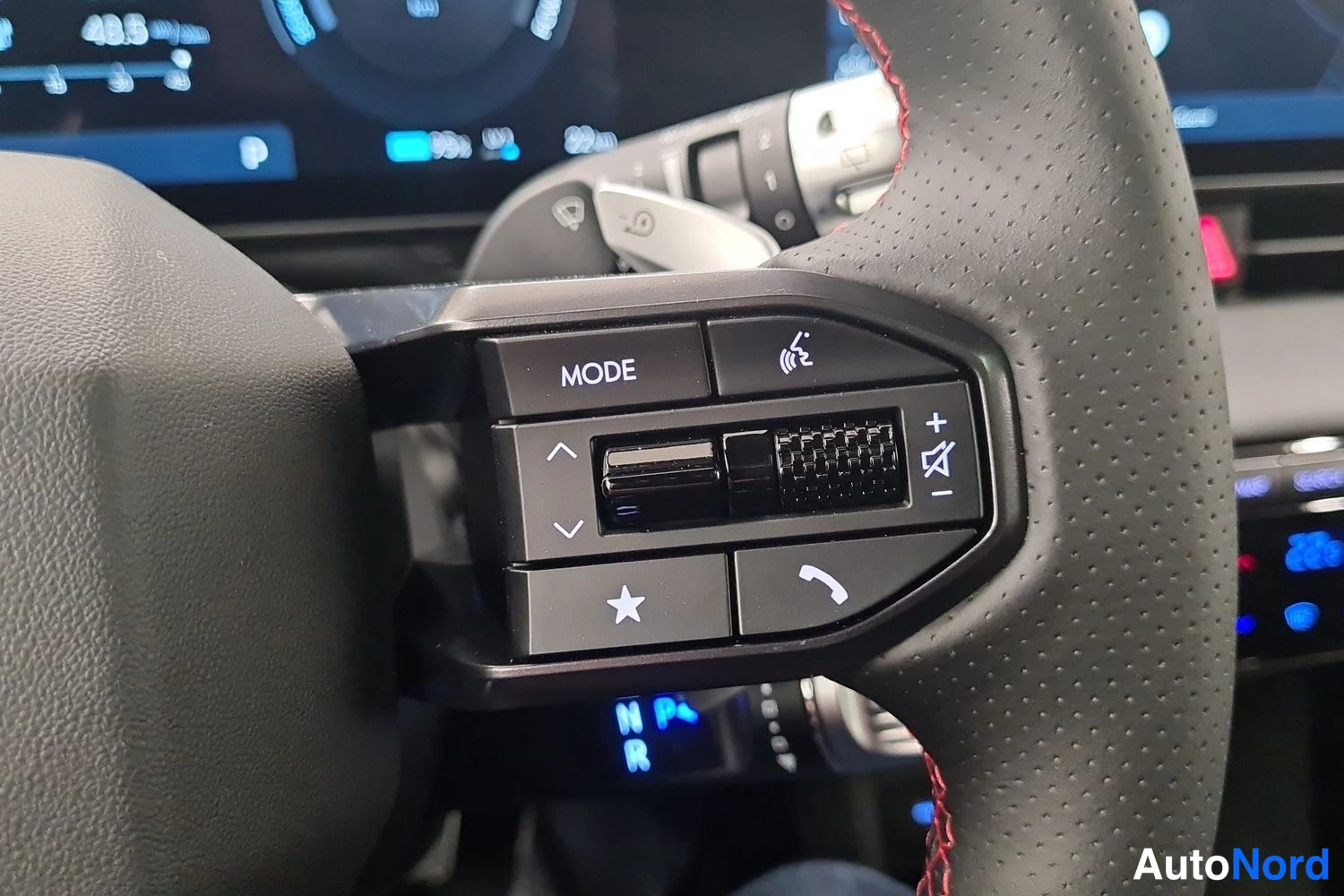 Valkoinen Hyundai Ioniq 5 2025, kuva 40