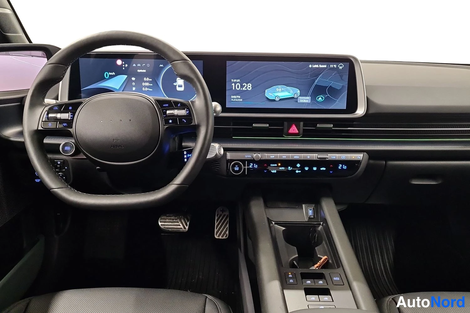 Valkoinen Hyundai Ioniq 6 2024, kuva 8