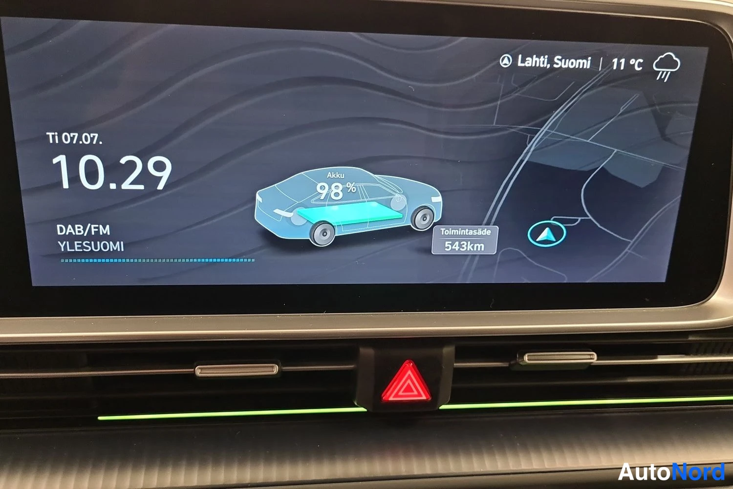 Valkoinen Hyundai Ioniq 6 2024, kuva 13