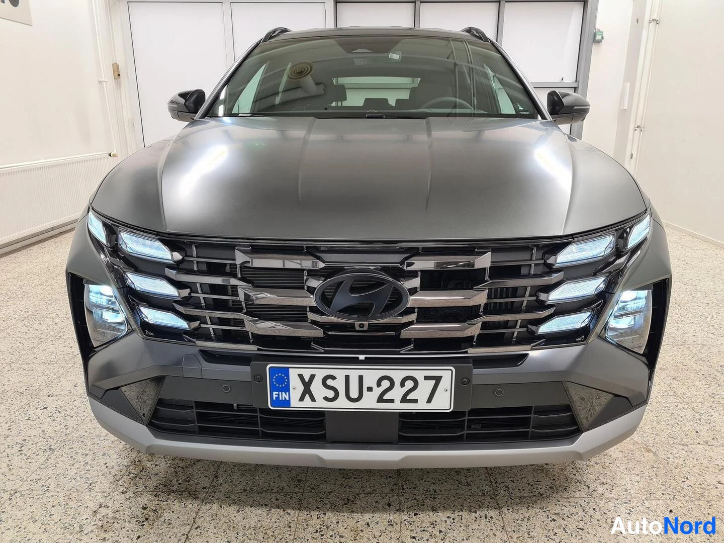 Vihreä Hyundai Tucson 2025, edestä, kuva 2