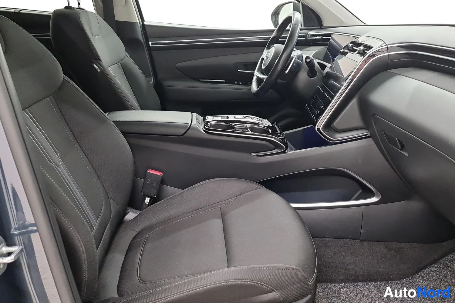 Sininen Hyundai Tucson 2021, kuva 10