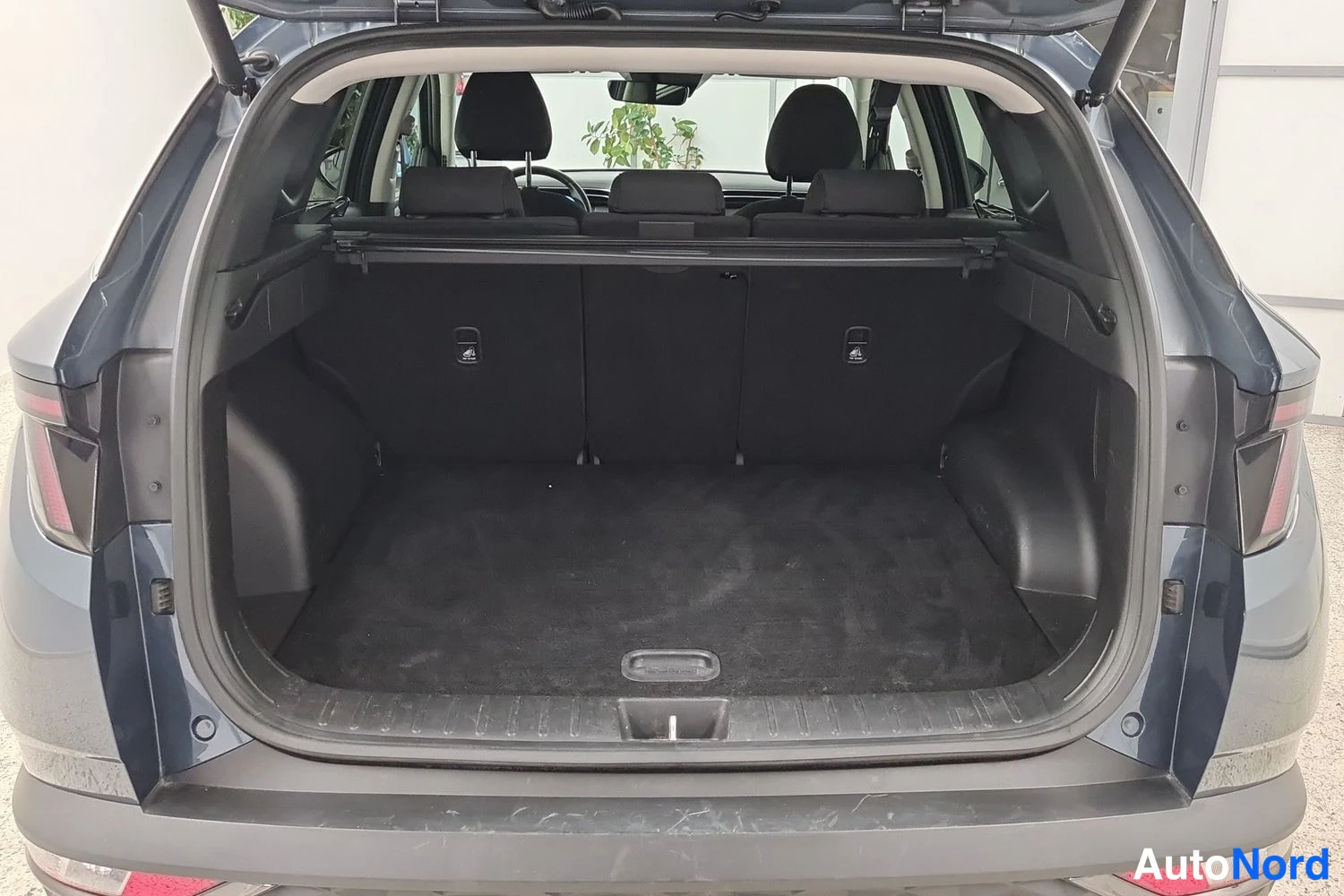 Sininen Hyundai Tucson 2021, takaa, kuva 5