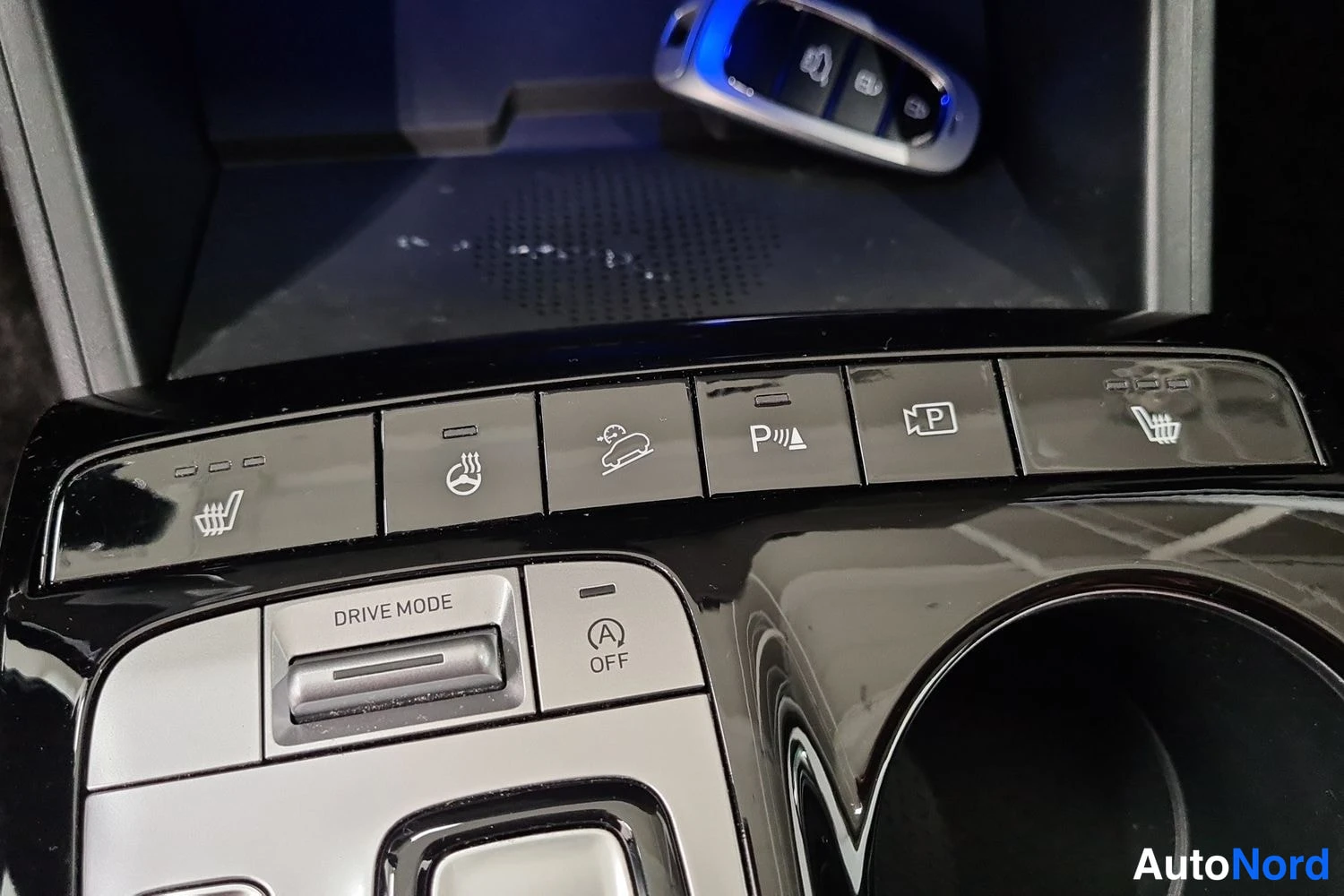 Sininen Hyundai Tucson 2021, kuva 19