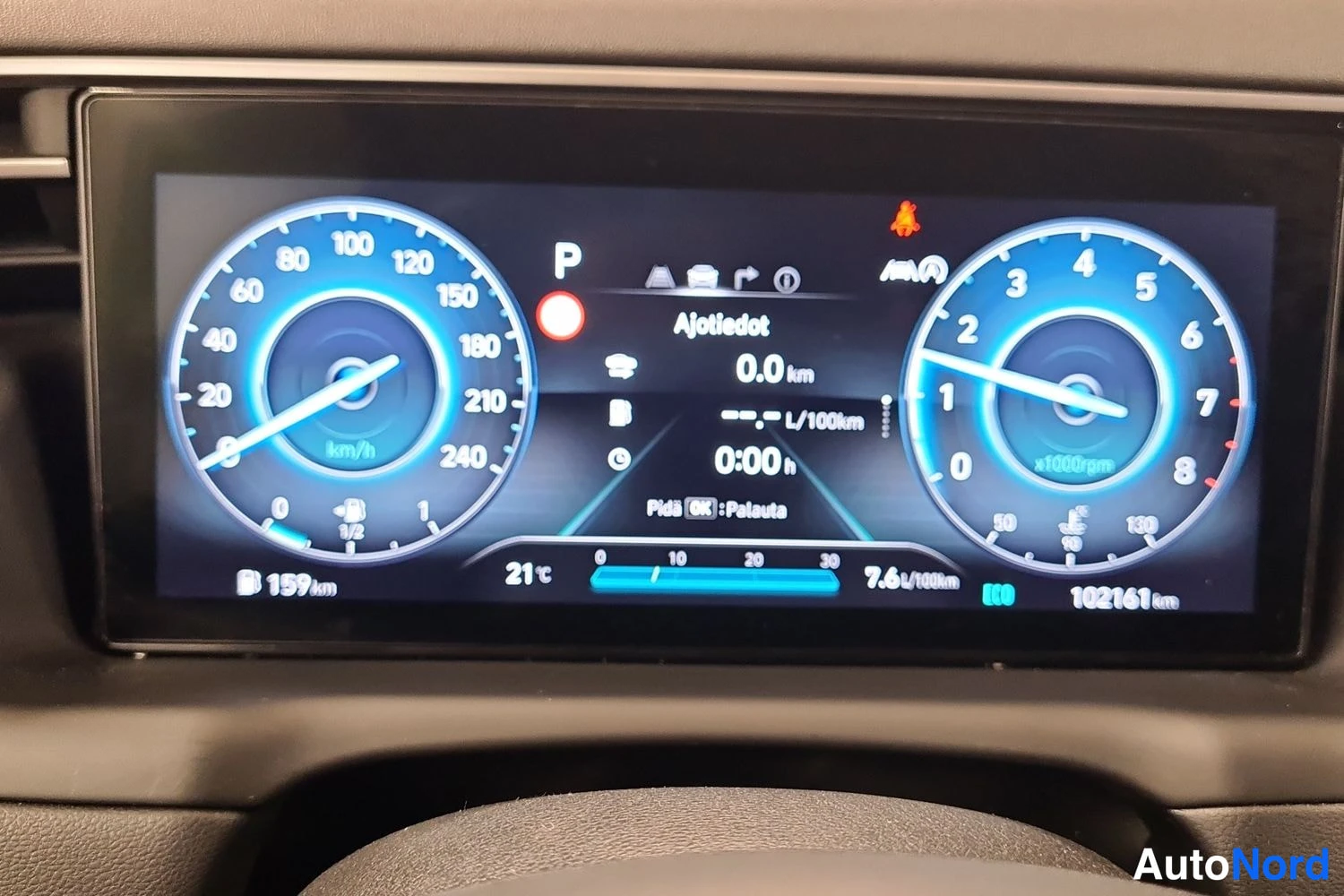 Sininen Hyundai Tucson 2021, kuva 20