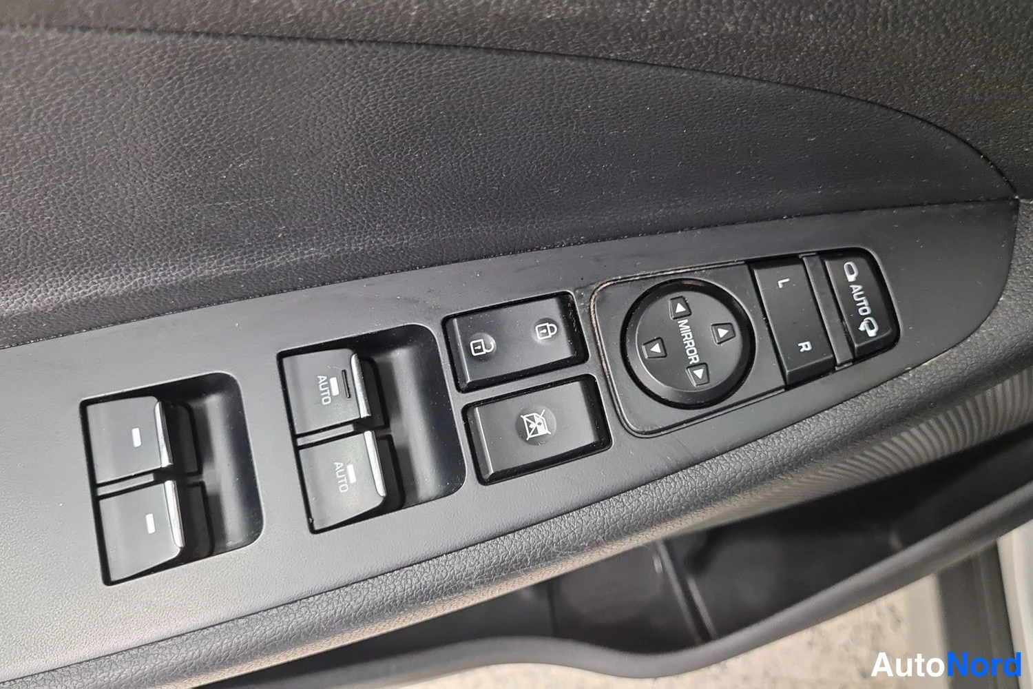 Silver Hyundai Tucson 2019, photo 12