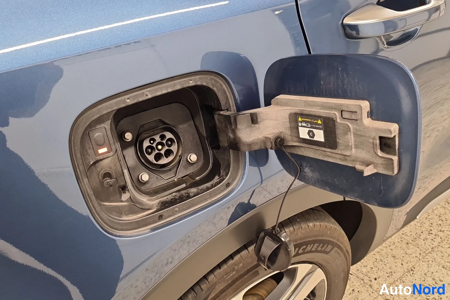 Sininen Kia Sorento 2021, kuva 26