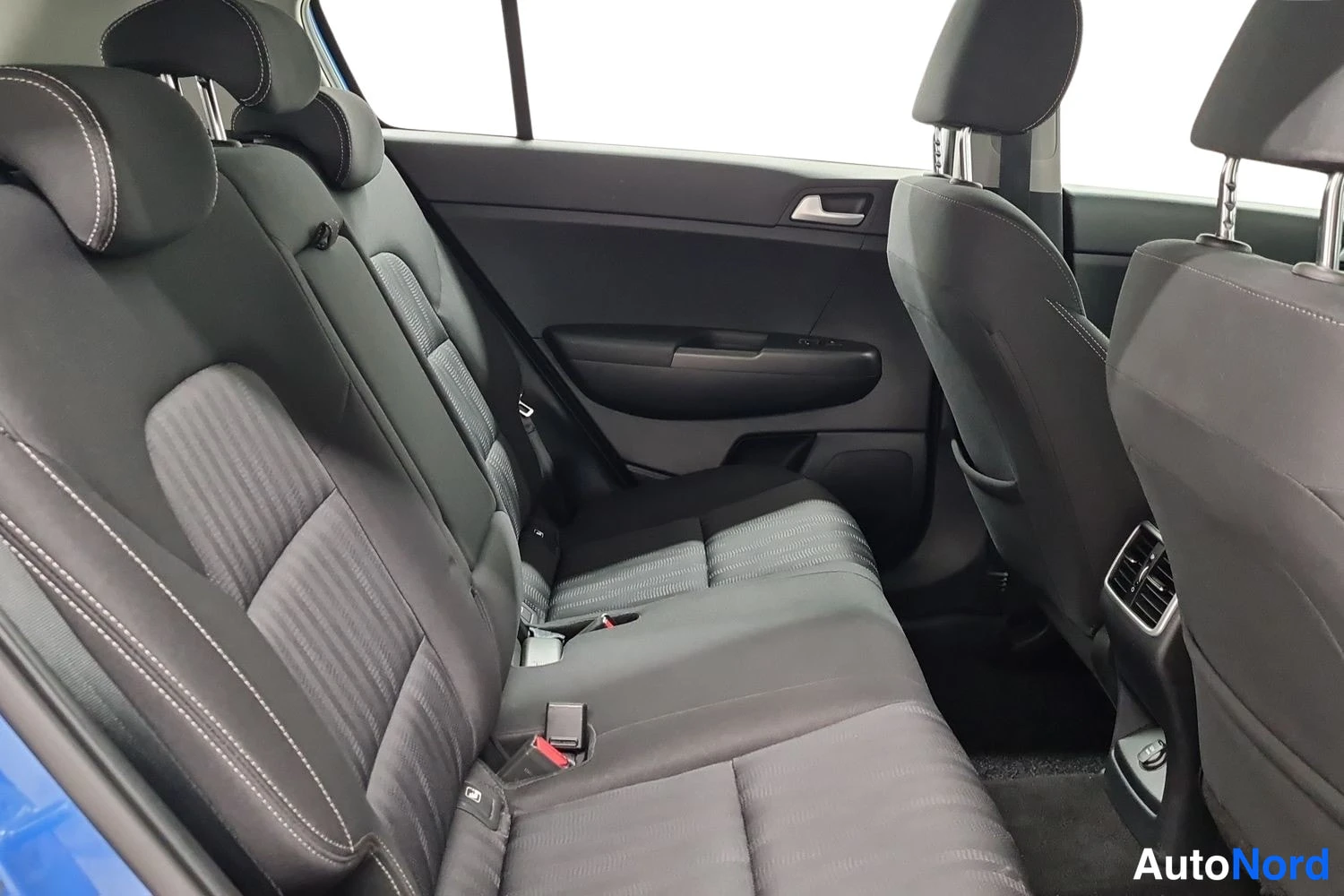Sininen Kia Sportage 2020, kuva 11