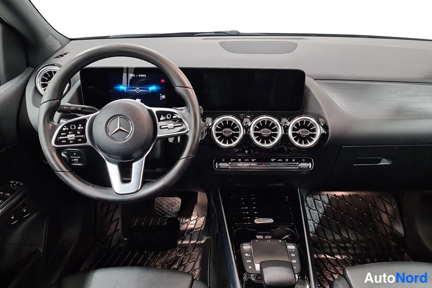 Musta Mercedes-Benz B 250 e 2021, kuva 7
