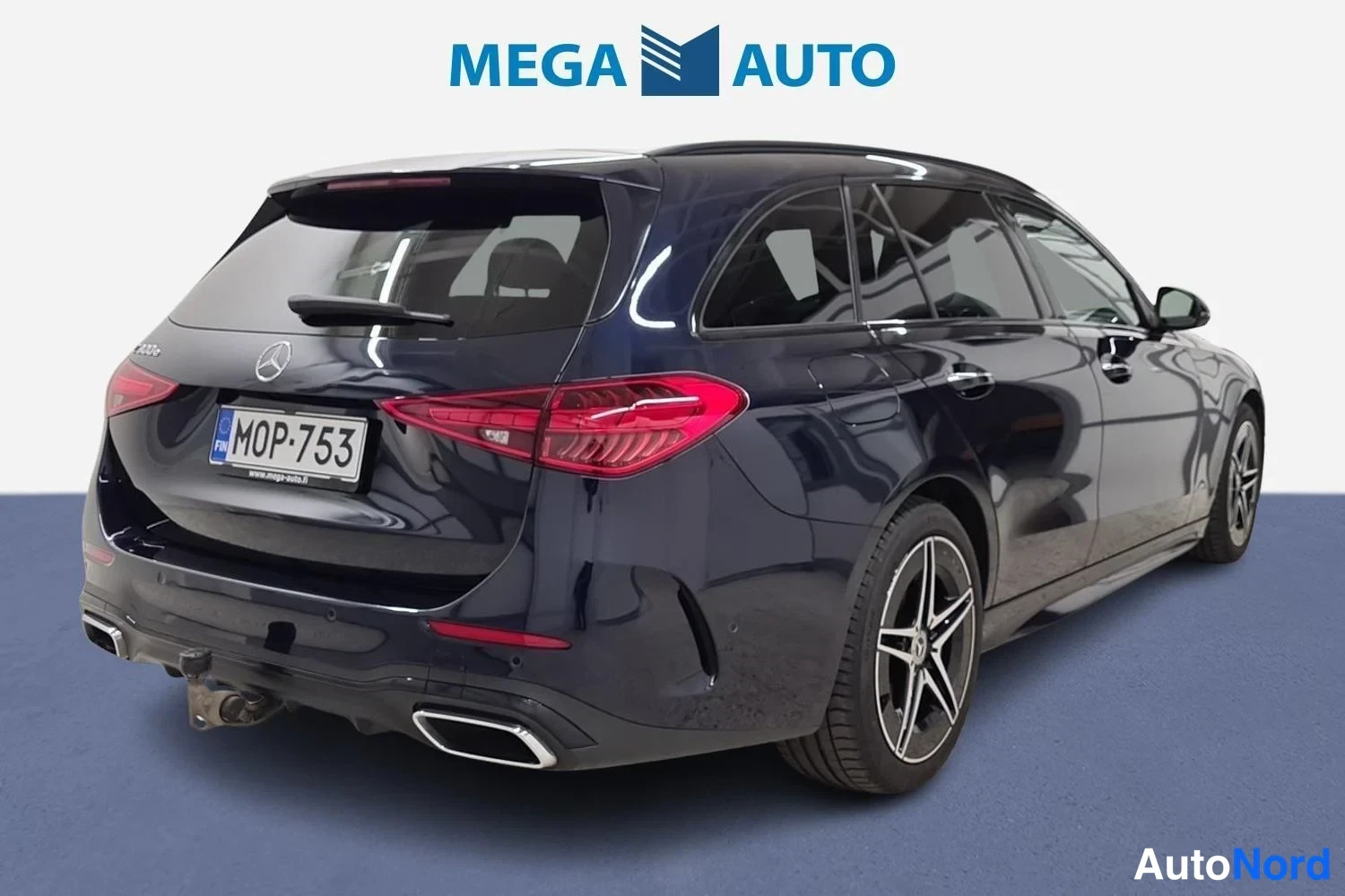 Sininen Mercedes-Benz C 300 e 2022, takaviisto, kuva 4