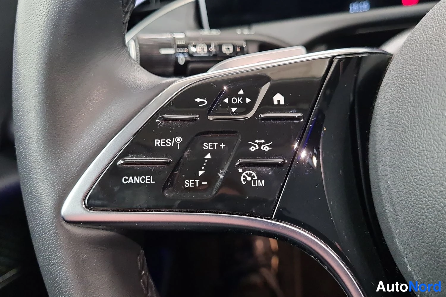 Valkoinen Mercedes-Benz E 220 d 4MATIC 2025, kuva 21