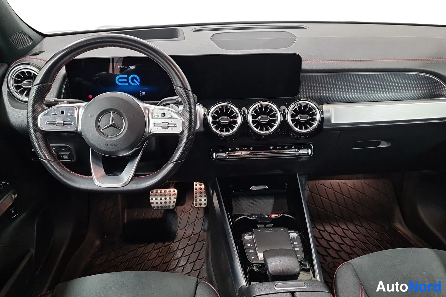 Valkoinen Mercedes-Benz EQB 350 4MATIC 2023, kuva 25