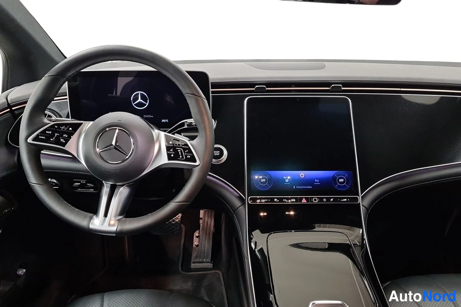 Musta Mercedes-Benz EQE 300 2023, yksityiskohta, kuva 8