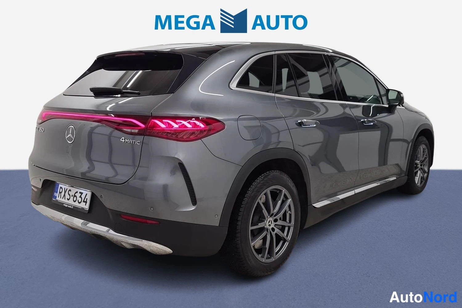 Harmaa Mercedes-Benz EQE SUV 2023, takaviisto, kuva 5