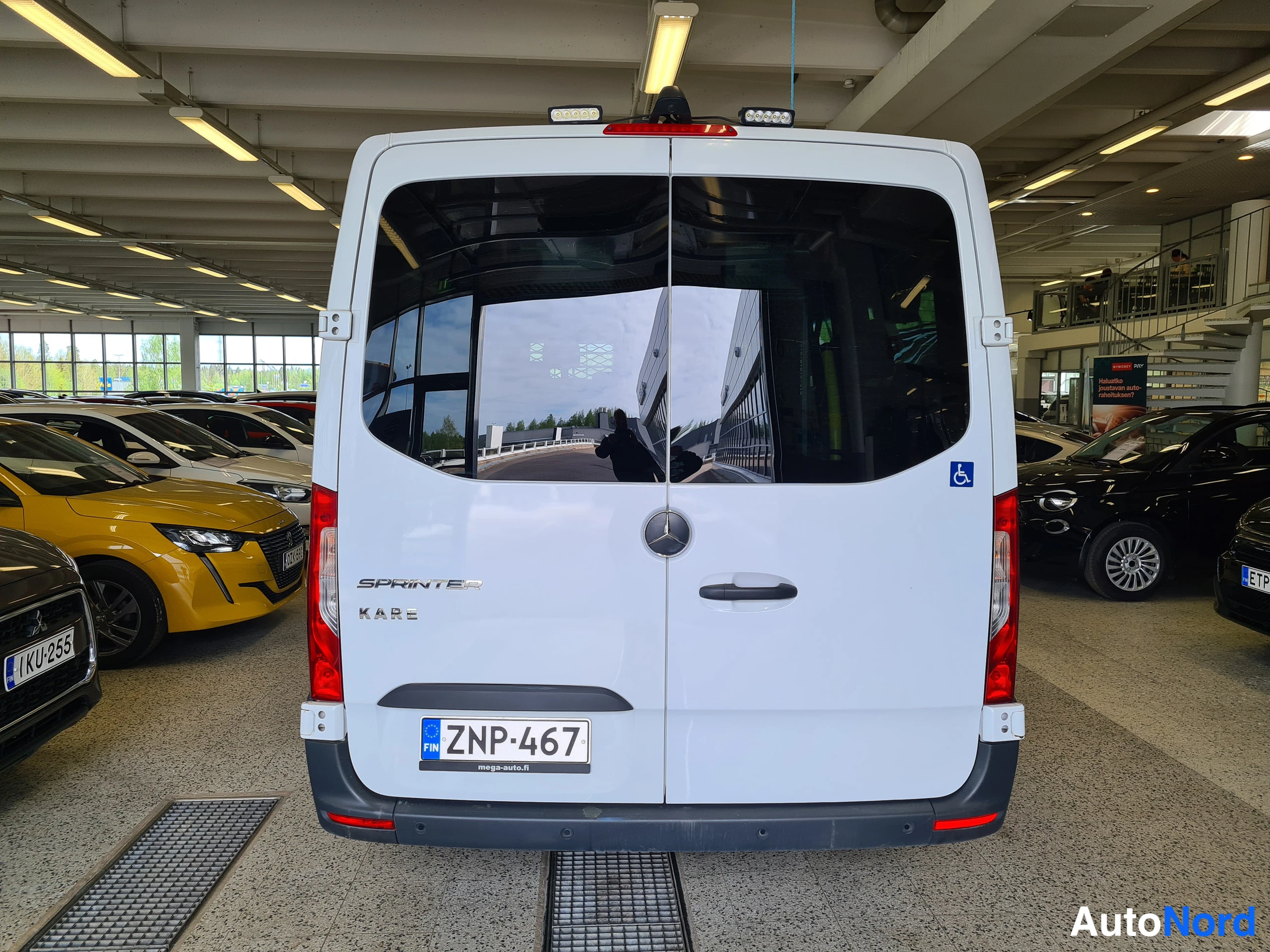 Valkoinen Mercedes-Benz Sprinter 316 CDI 2021, takaa, kuva 12