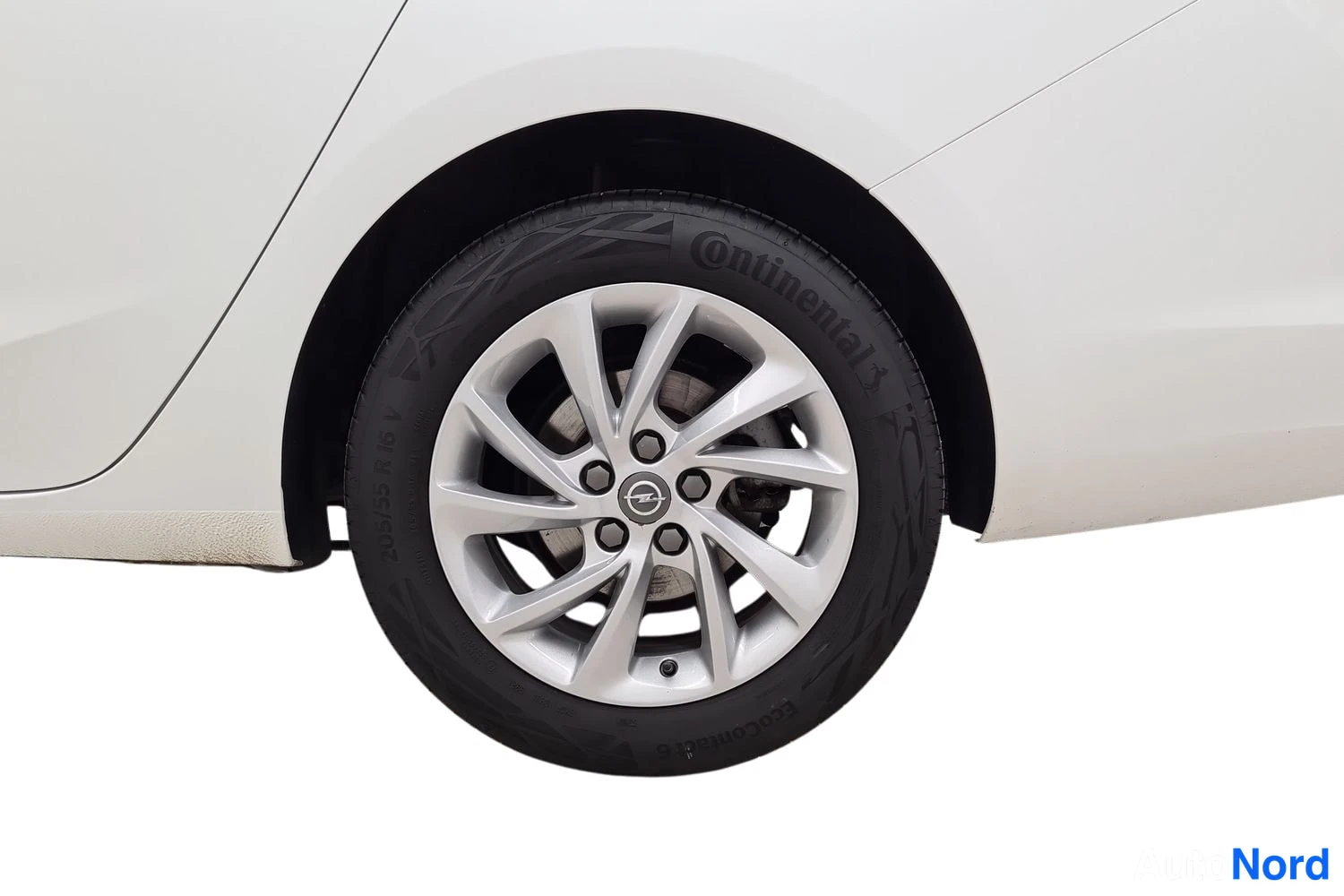 Valkoinen Opel Astra Sports Tourer 2021, kuva 31