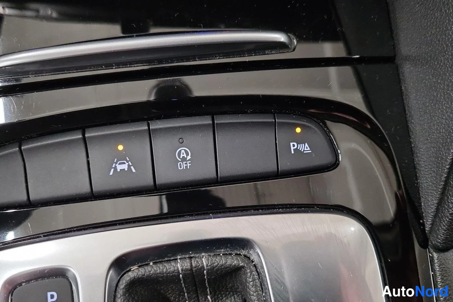 Musta Opel Insignia Grand Sport 2023, kuva 26