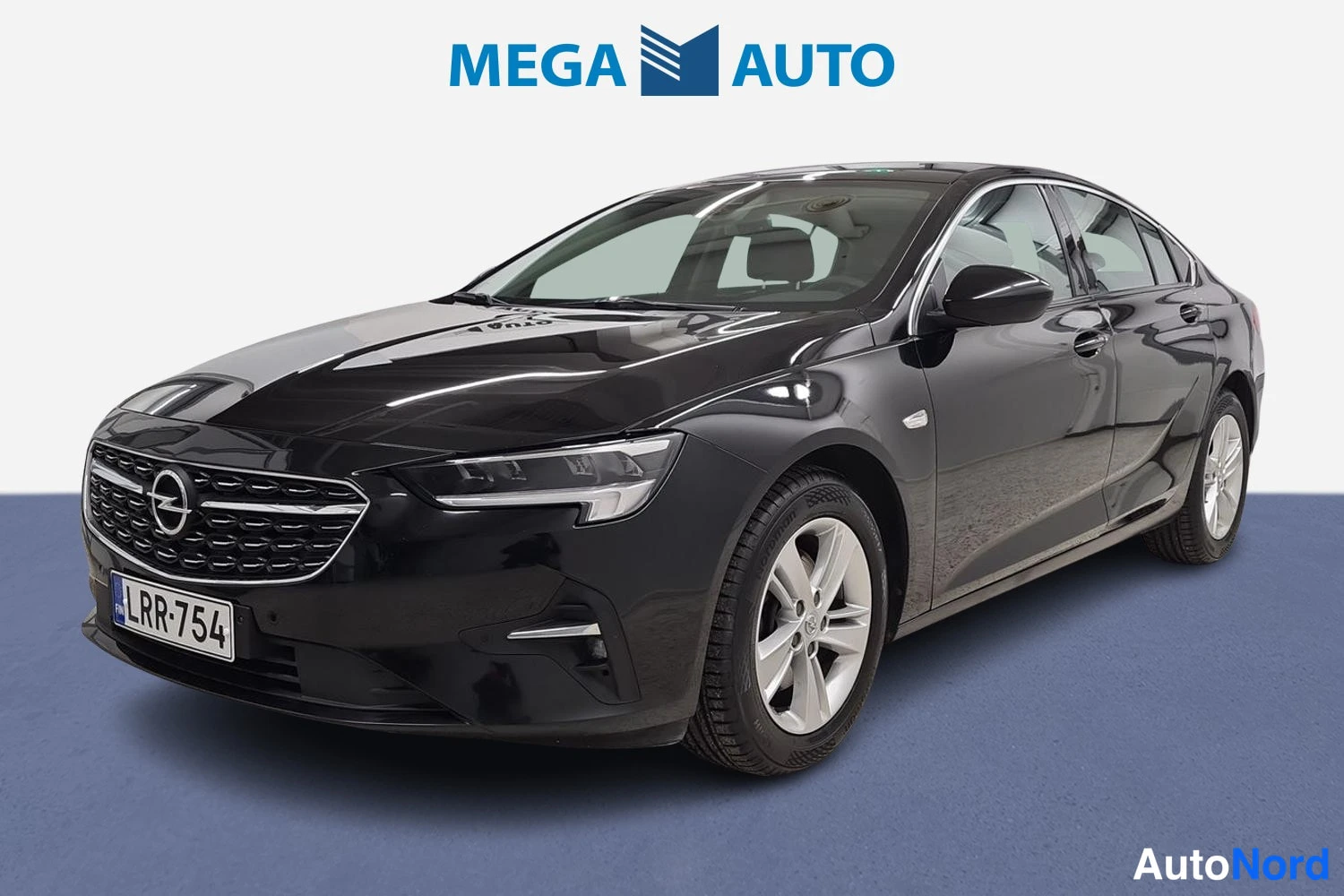 Musta Opel Insignia Grand Sport 2023, etuviisto, keula vasemmalle, kuva 2