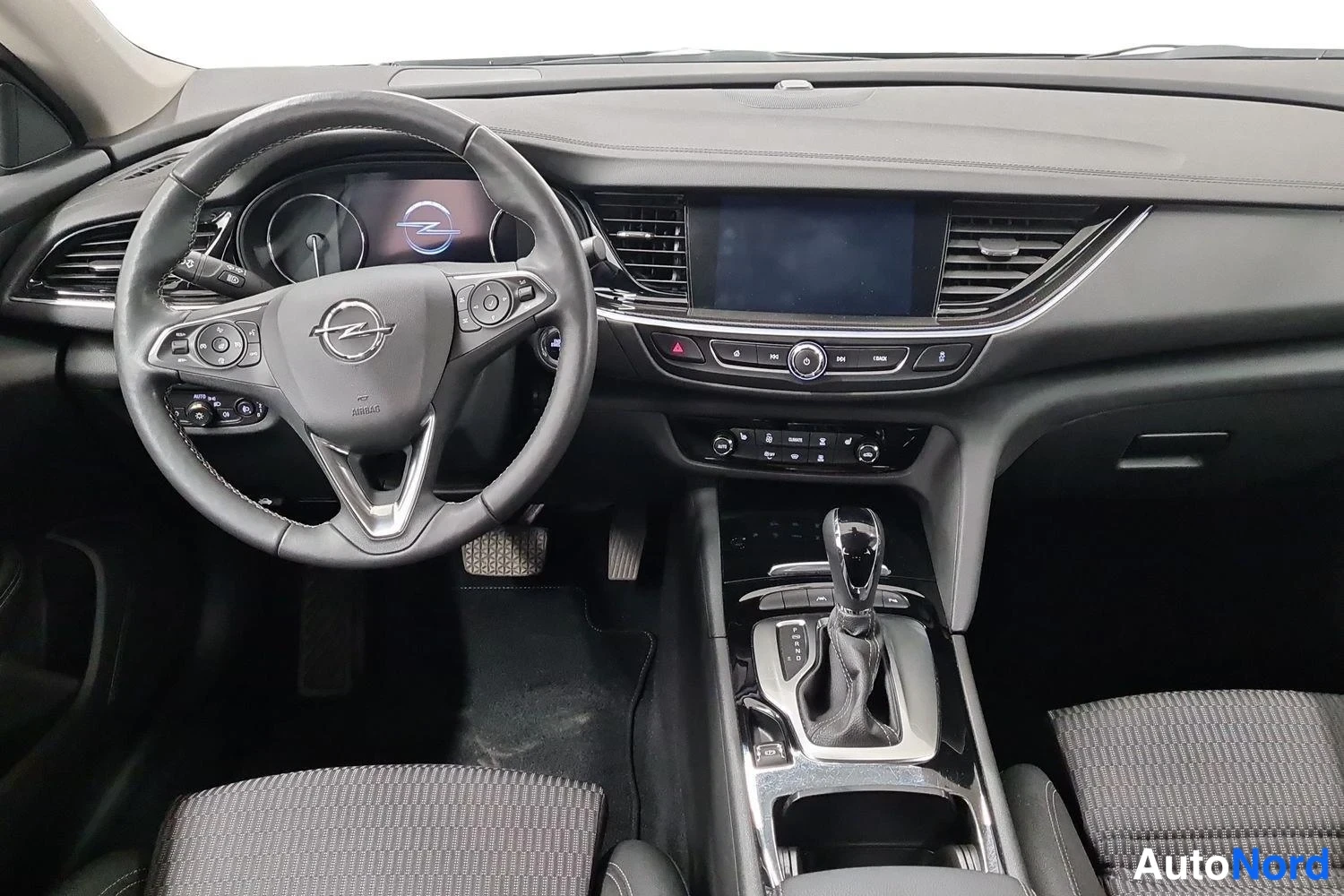 Musta Opel Insignia Grand Sport 2023, kuva 47