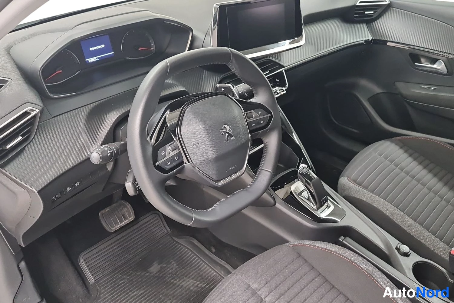 Valkoinen Peugeot 208 2021, kuva 7
