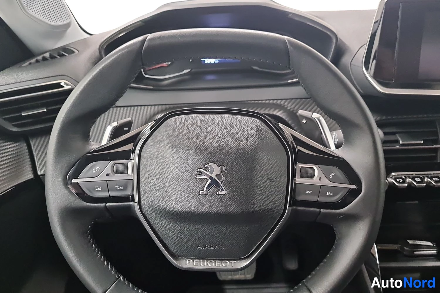 Valkoinen Peugeot 208 2021, kuva 9