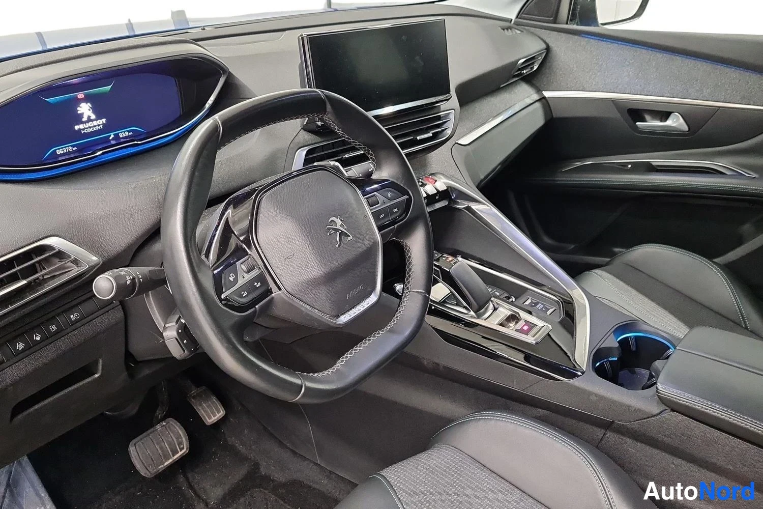 Sininen Peugeot 3008 2021, kuva 17
