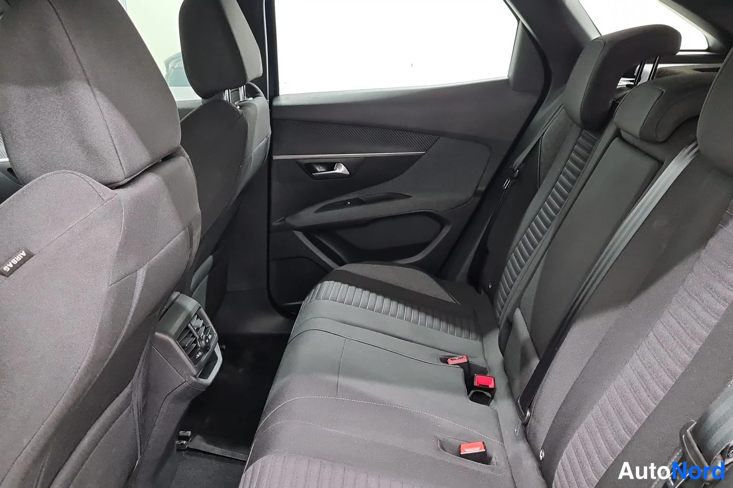 Sininen Peugeot 3008 2023, kuva 11