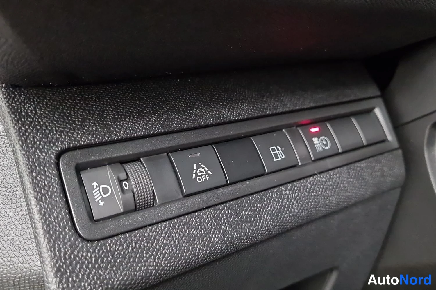 Sininen Peugeot 3008 2023, kuva 14