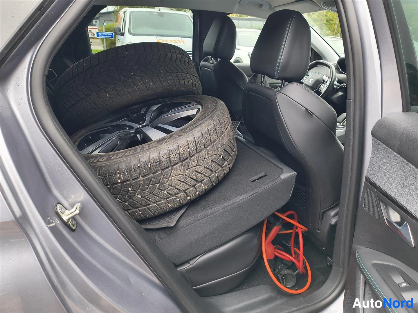 Harmaa Peugeot 3008 2021, kuva 9
