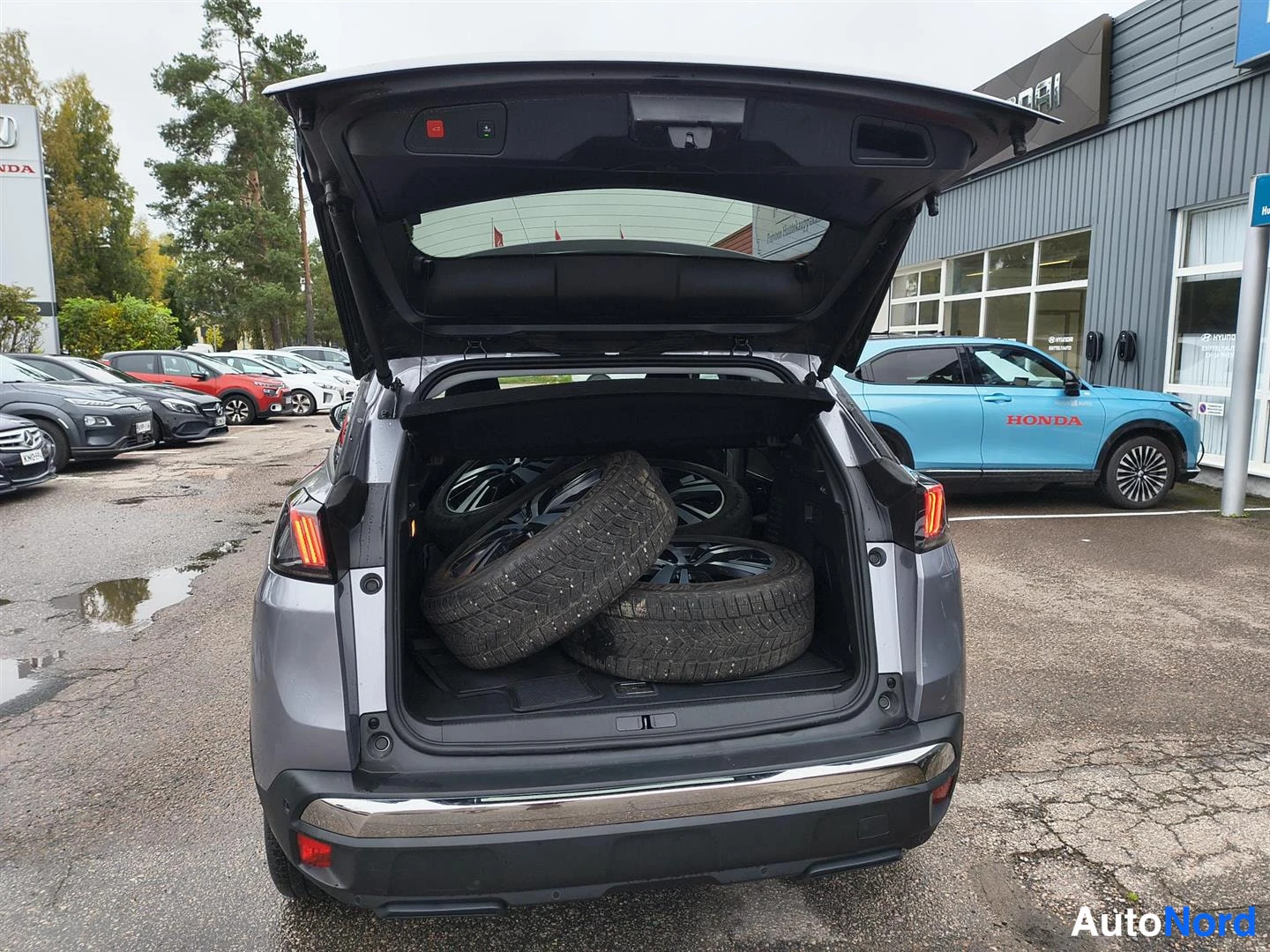 Harmaa Peugeot 3008 2021, takaa, kuva 7