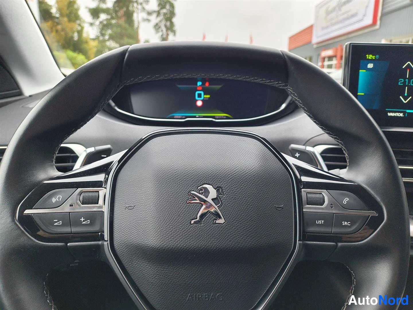 Harmaa Peugeot 3008 2021, kuva 13