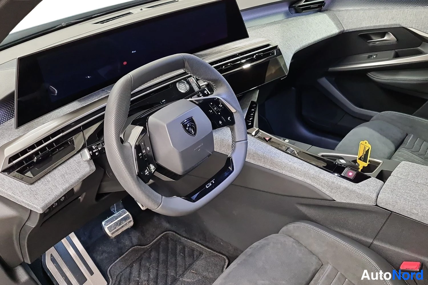 Sininen Peugeot E-5008 2026, kuva 6