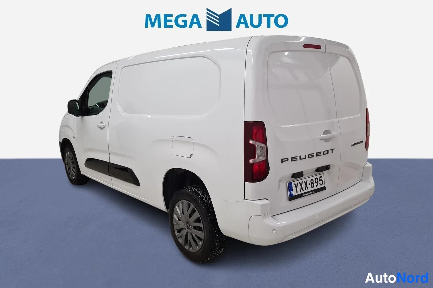 Valkoinen Peugeot Partner 2024, takaviisto, kuva 3