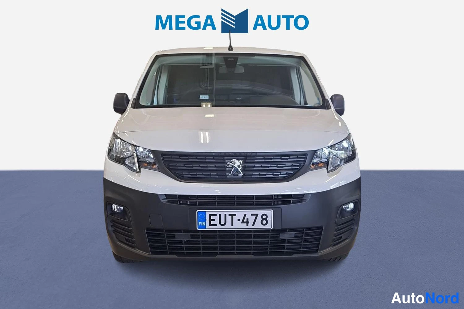 Valkoinen Peugeot Partner 2023, edestä, kuva 6