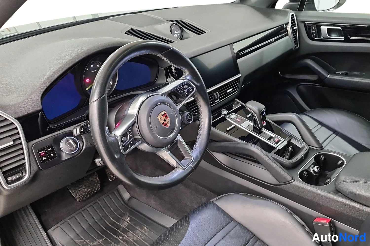 Harmaa Porsche Cayenne 2019, kuva 7