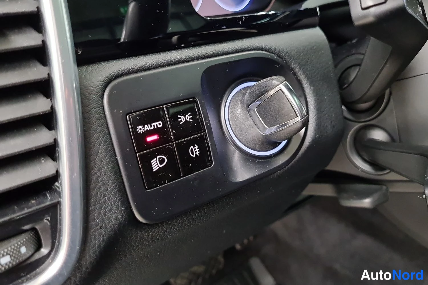Harmaa Porsche Cayenne 2019, kuva 17