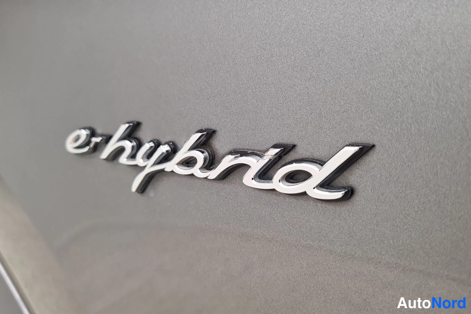 Harmaa Porsche Cayenne 2019, kuva 27