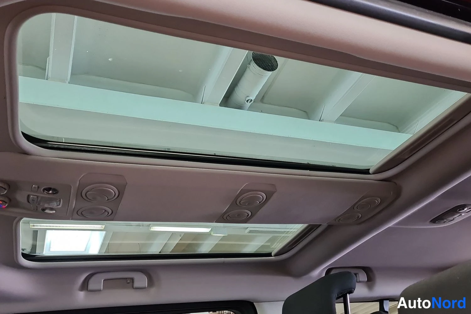 Oranssi Toyota Proace Verso 2021, kuva 16